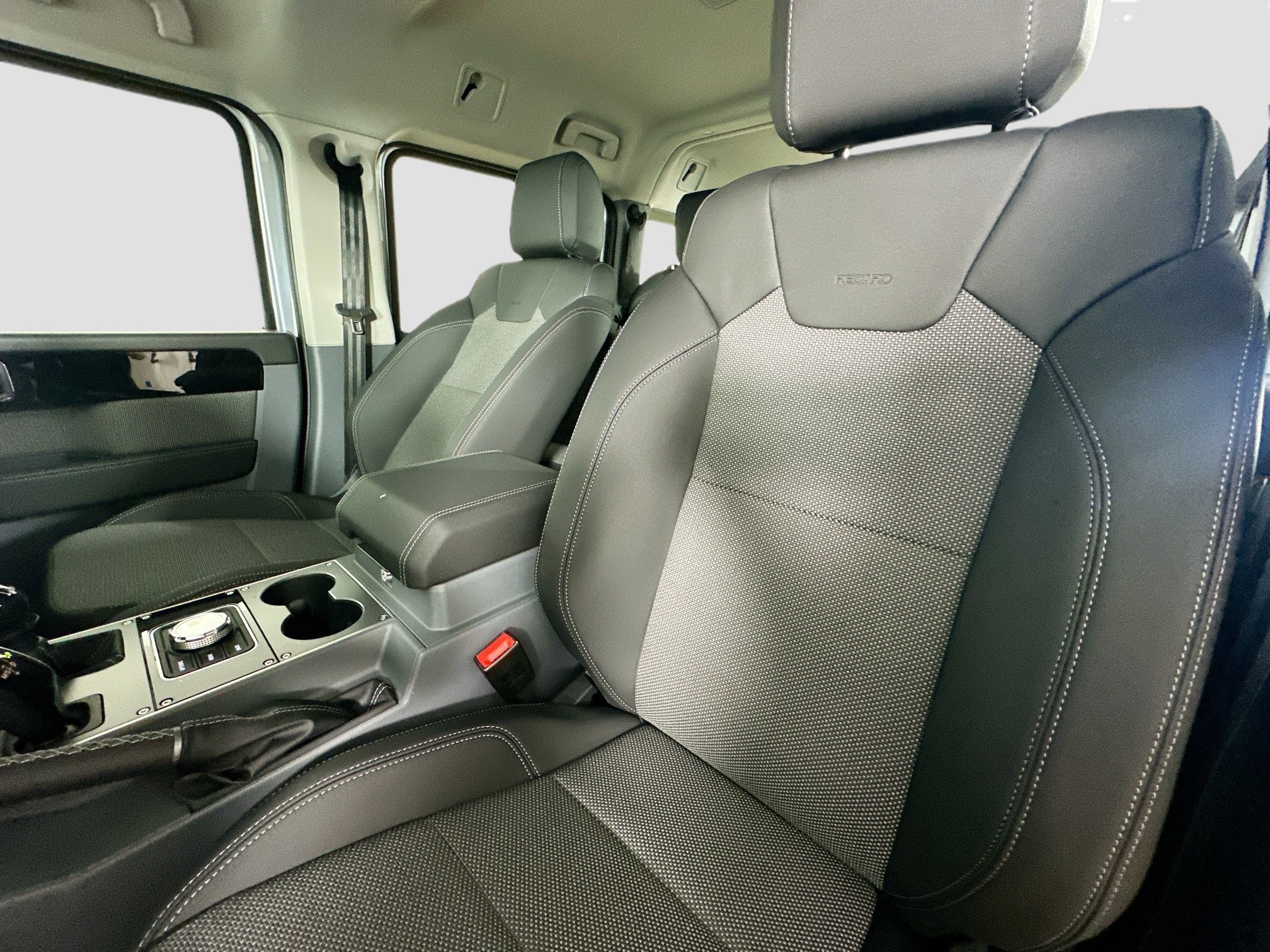 New 2026 INEOS Grenadier Station Wagon AWD/4WD image 34