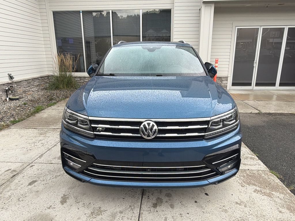 Used 2020 Volkswagen Tiguan SEL Premium R-Line AWD/4WD image 3