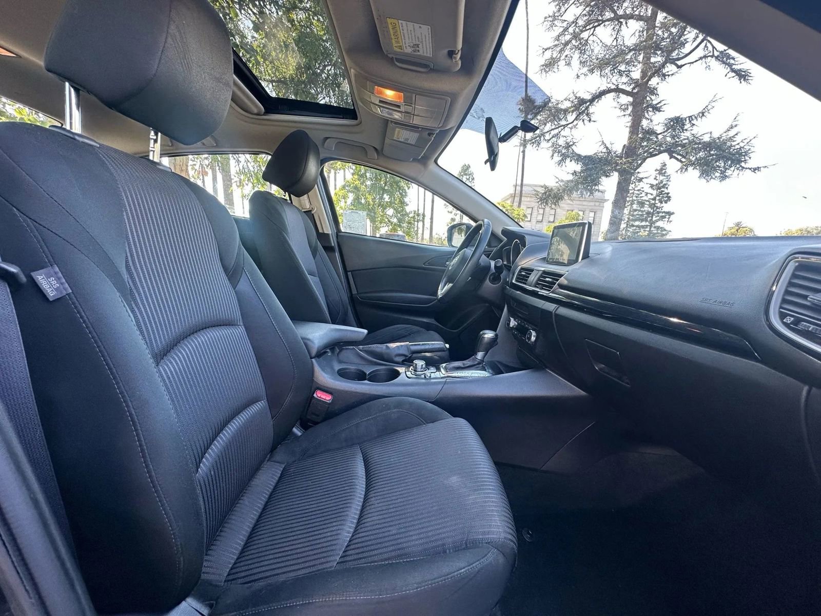 Used 2015 MAZDA MAZDA3 i Touring w/ Technology Package image 8