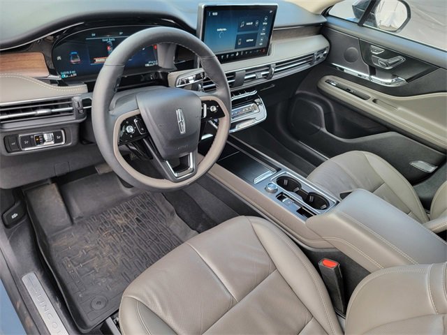 Certified 2023 Lincoln Corsair Reserve w/ Equipment Group 201A image 19