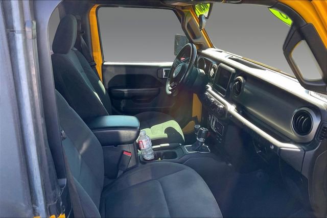 Used 2018 Jeep Wrangler Sport AWD/4WD image 6