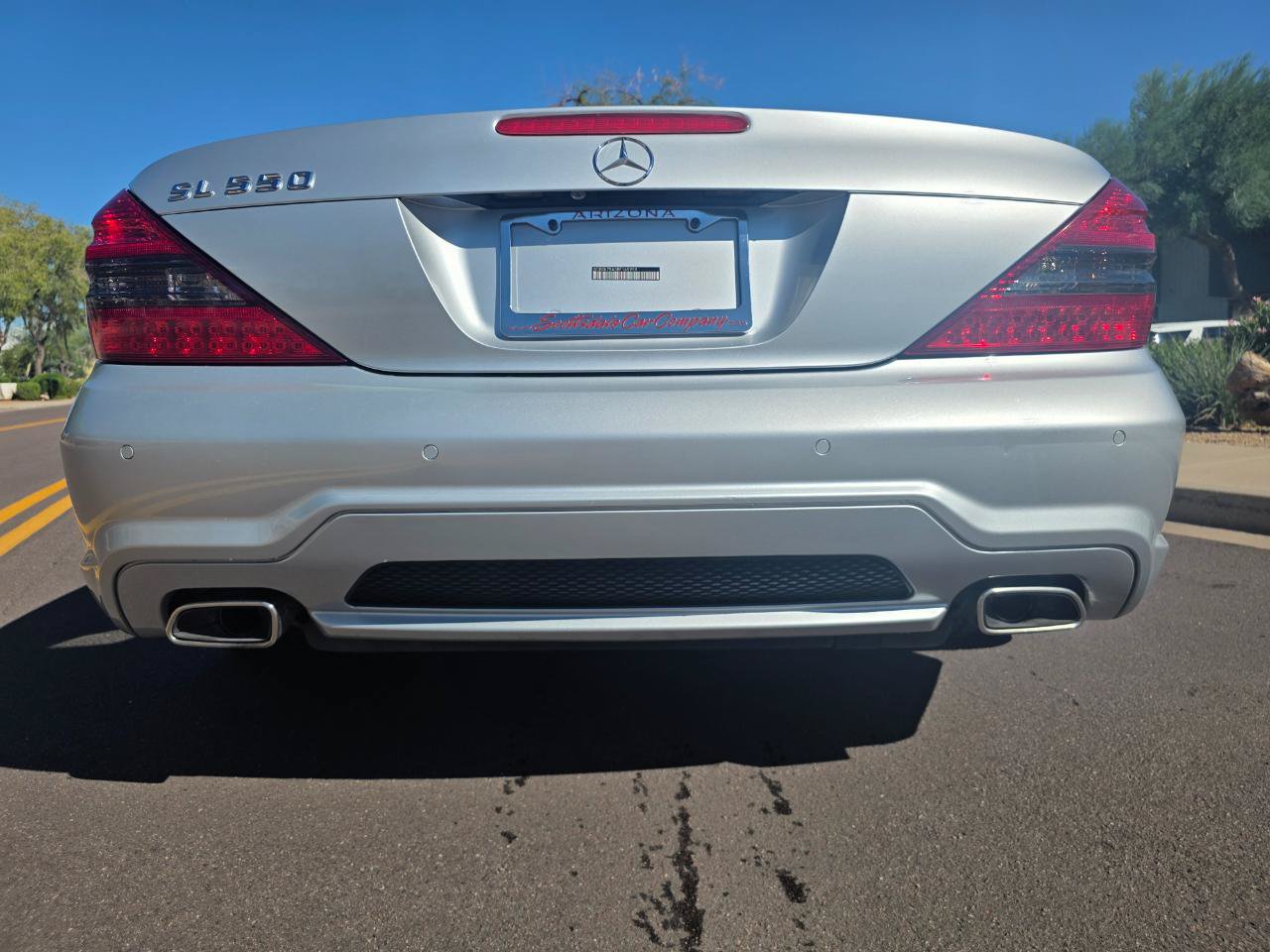 Used 2011 Mercedes-Benz SL 550 w/ Premium I Pkg image 23