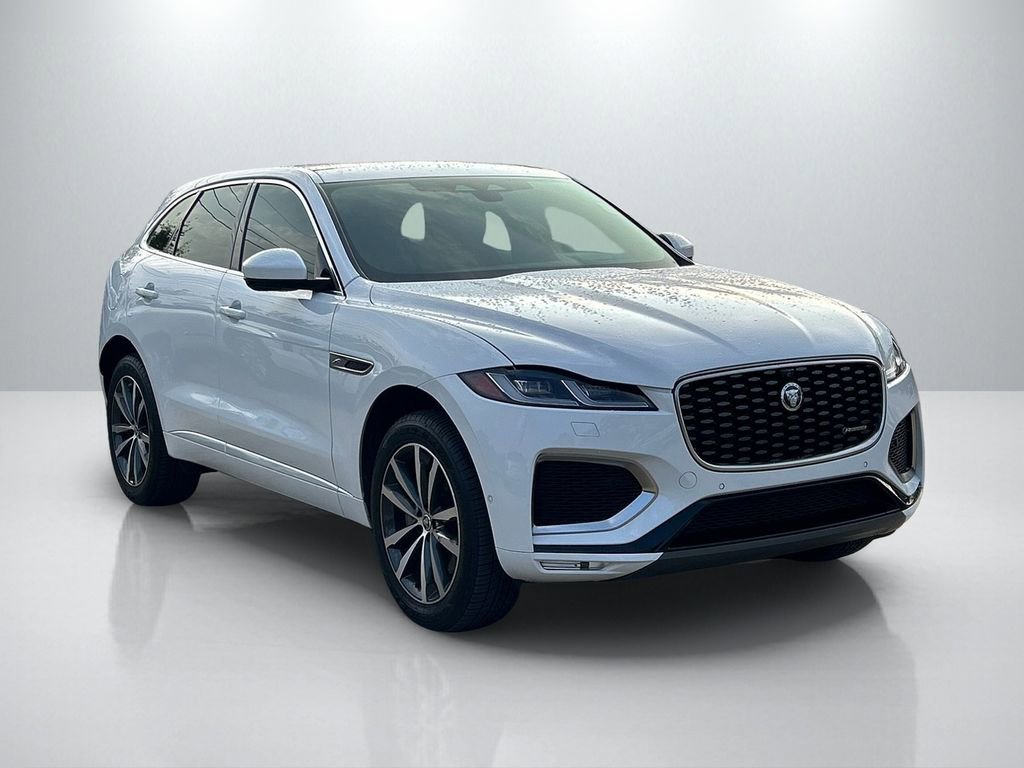Used 2024 Jaguar F-PACE R-Dynamic S image 3