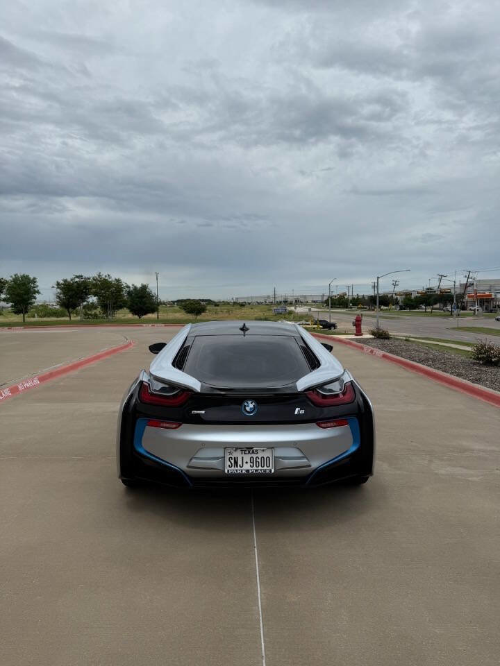 Used 2016 BMW i8 image 5