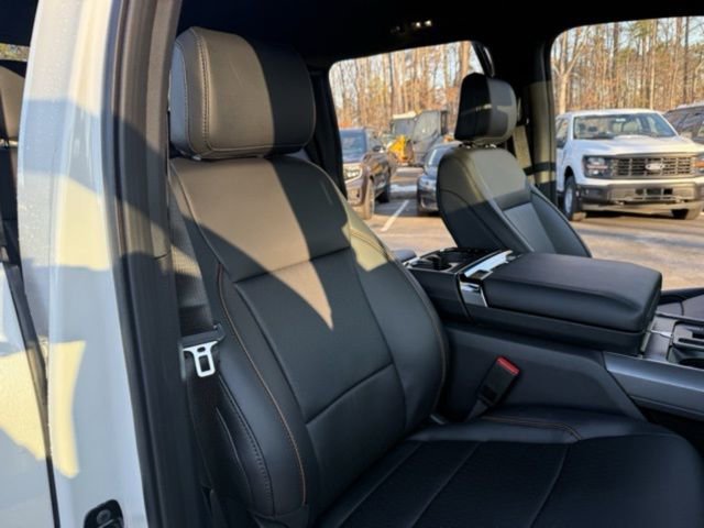 New 2025 Ford F150 Lariat w/ Equipment Group 502A High image 21