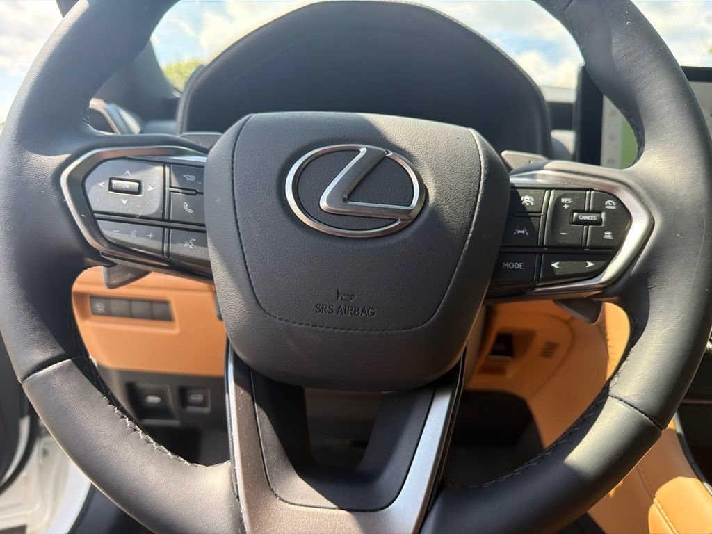 Certified 2026 Lexus IS 350 F Sport AWD/4WD image 27
