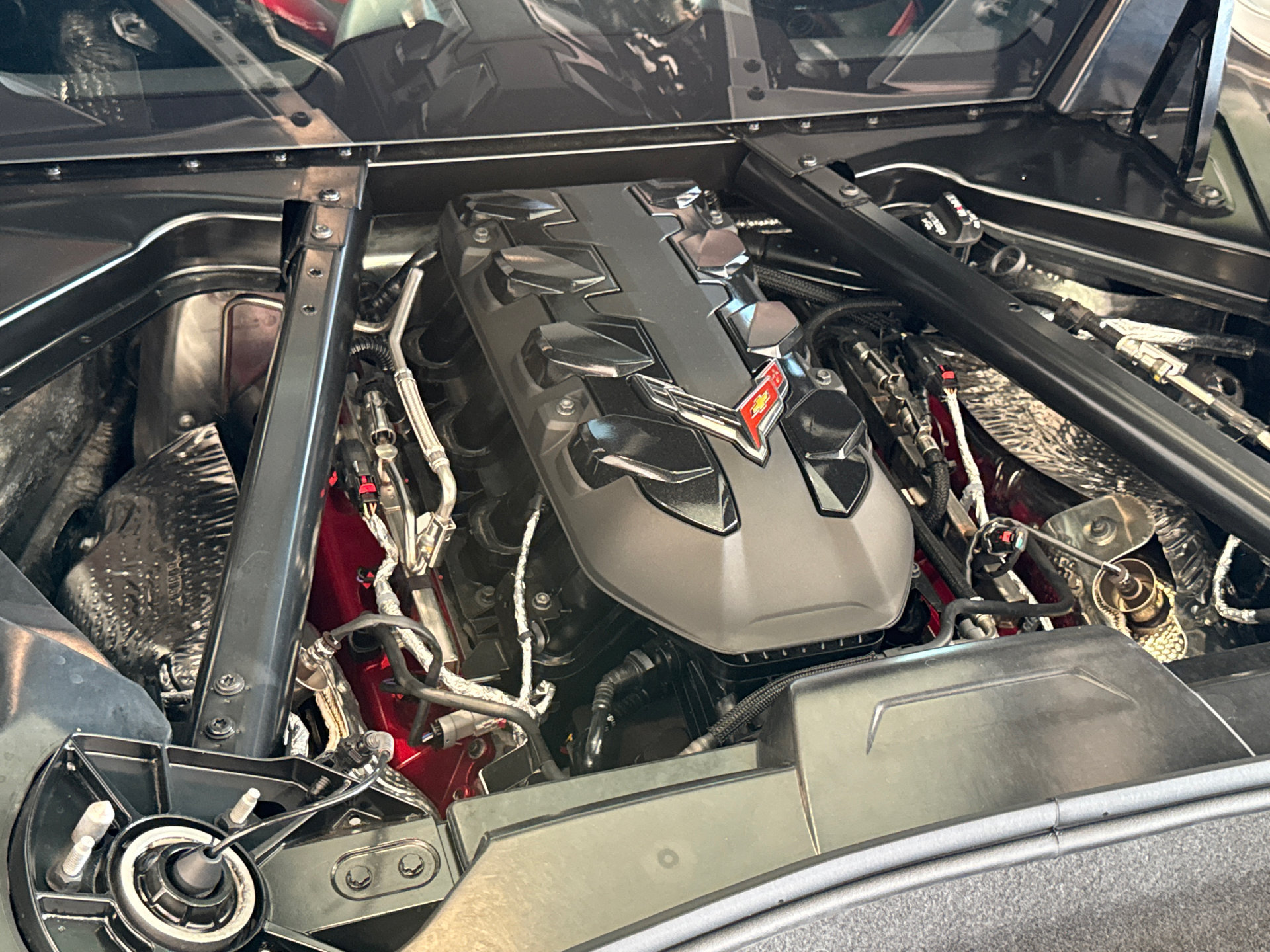 New 2027 Chevrolet Corvette Grand Sport w/ Z52 Sport Performance Package RWD image 10