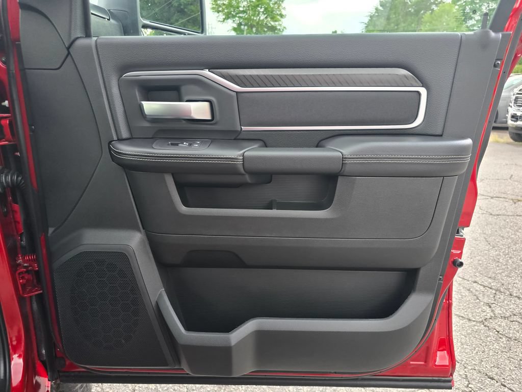 New 2026 RAM 2500 Big Horn AWD/4WD image 36