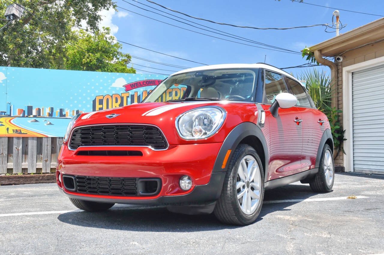 Used 2014 MINI Cooper Countryman S FWD image 2