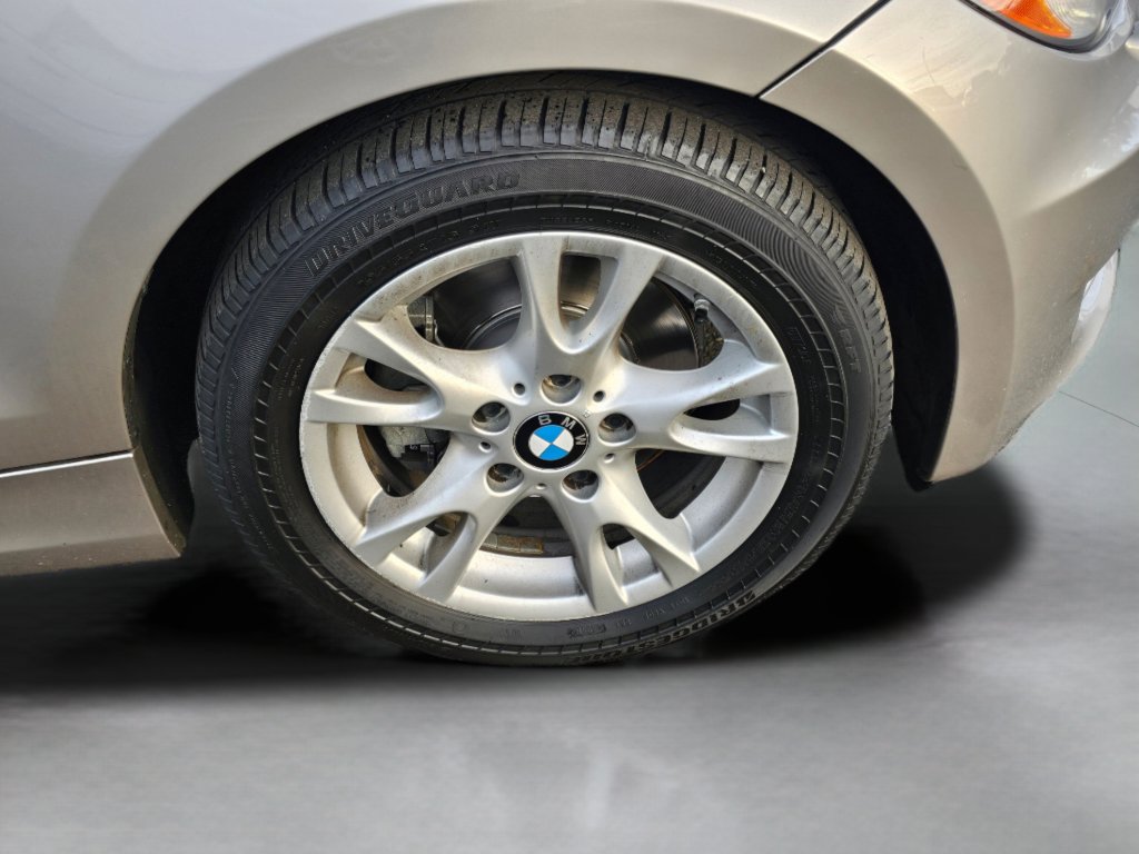 Used 2009 BMW 128i 128i image 25