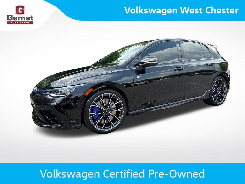Certified 2025 Volkswagen Golf w/ Euro Style Package