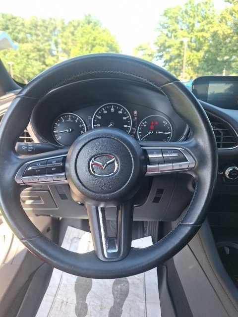 Used 2023 MAZDA MAZDA3 s FWD image 14