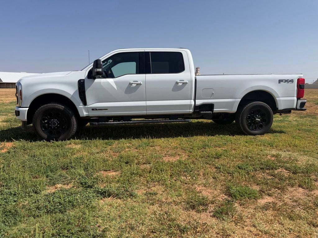 Used 2025 Ford F250 XLT w/ Black Appearance Package AWD/4WD image 5