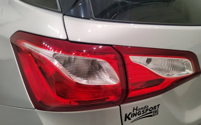 Used 2020 Chevrolet Equinox LT image 11