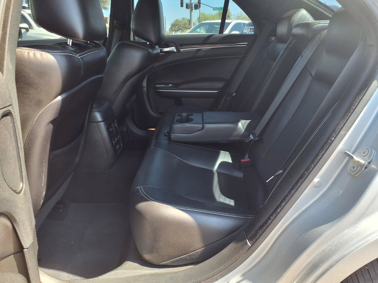 Used 2023 Chrysler 300 S w/ Comfort Group RWD image 15