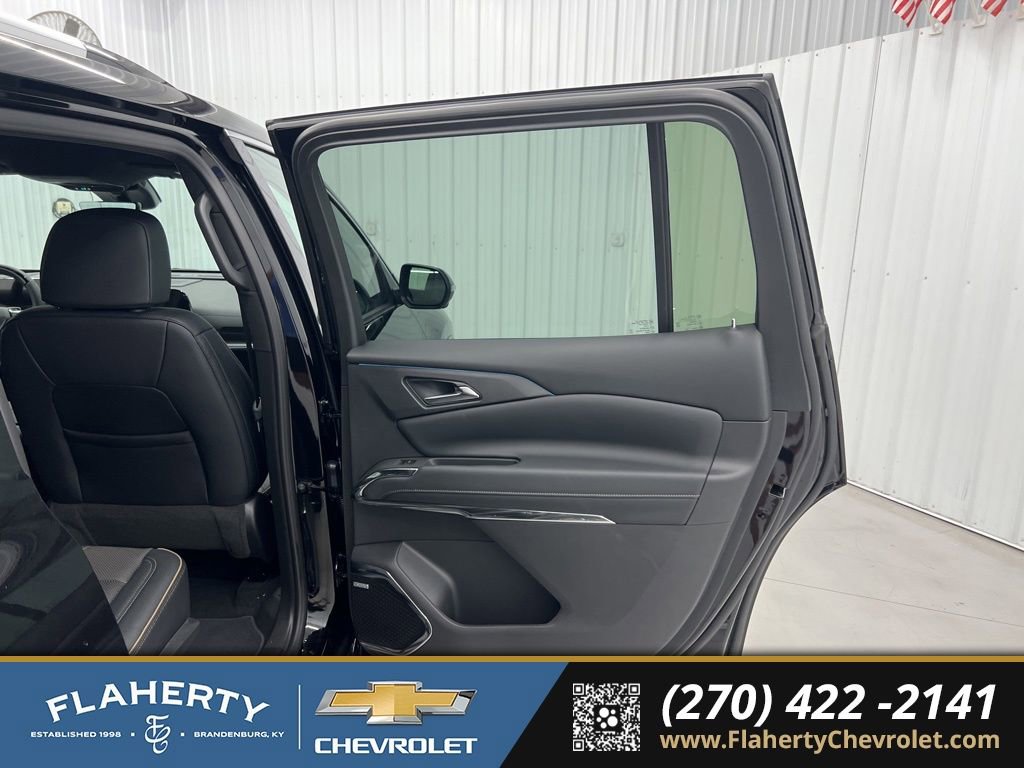 New 2026 Chevrolet Traverse High Country image 12