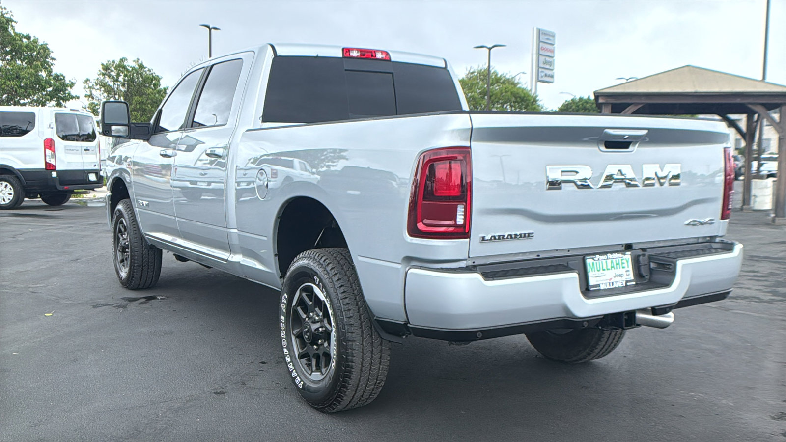 Used 2026 RAM 2500 Laramie image 5