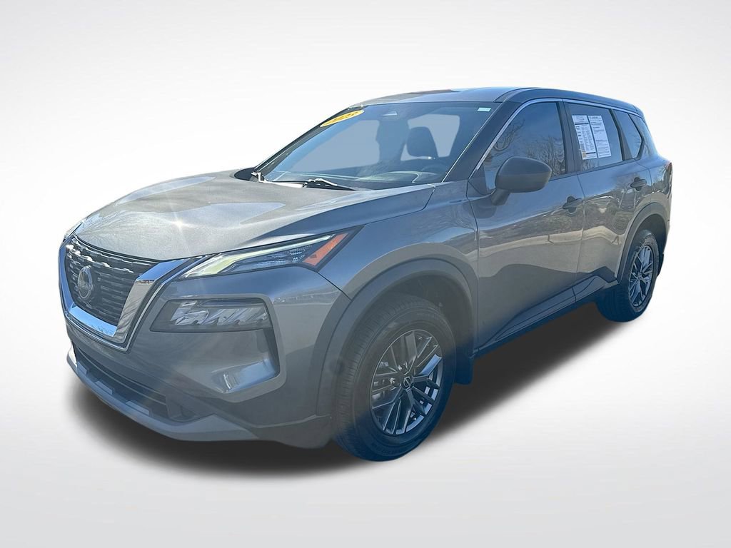 Used 2023 Nissan Rogue S image 3