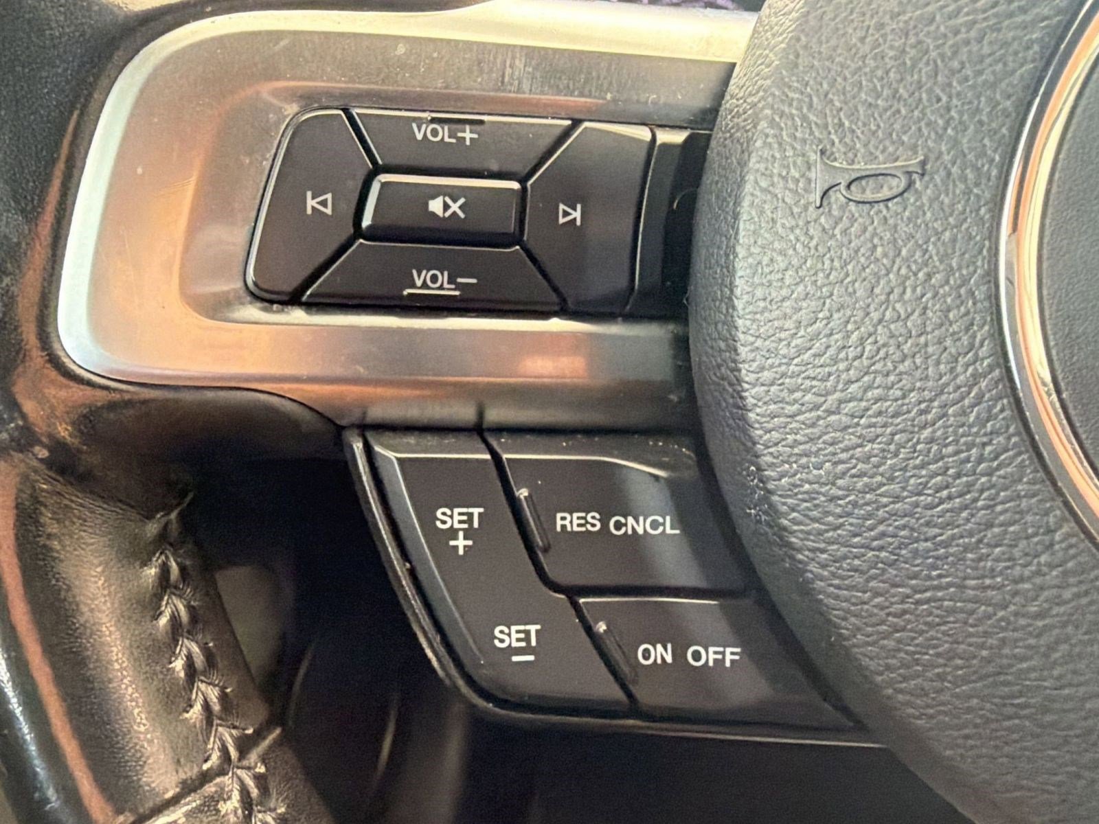 Used 2018 Ford Mustang Coupe image 14