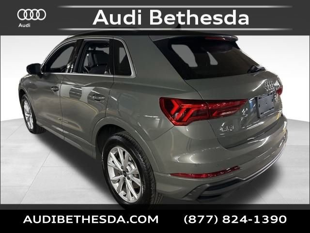 Certified 2025 Audi Q3 2.0T Premium w/ Convenience Package image 5