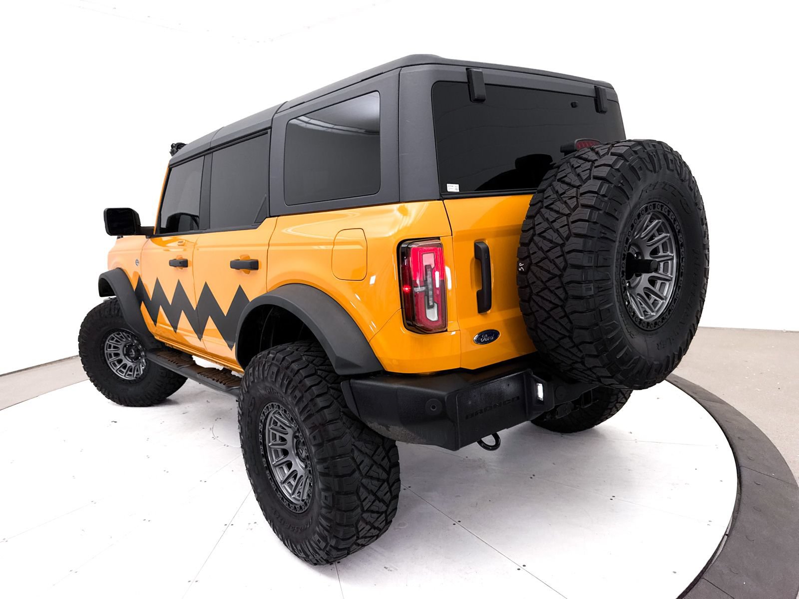 Used 2022 Ford Bronco Wildtrak AWD/4WD image 7