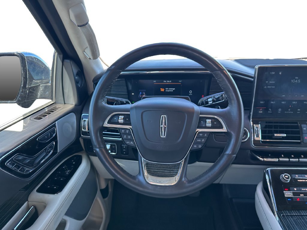 Used 2022 Lincoln Navigator L Black Label AWD/4WD image 16