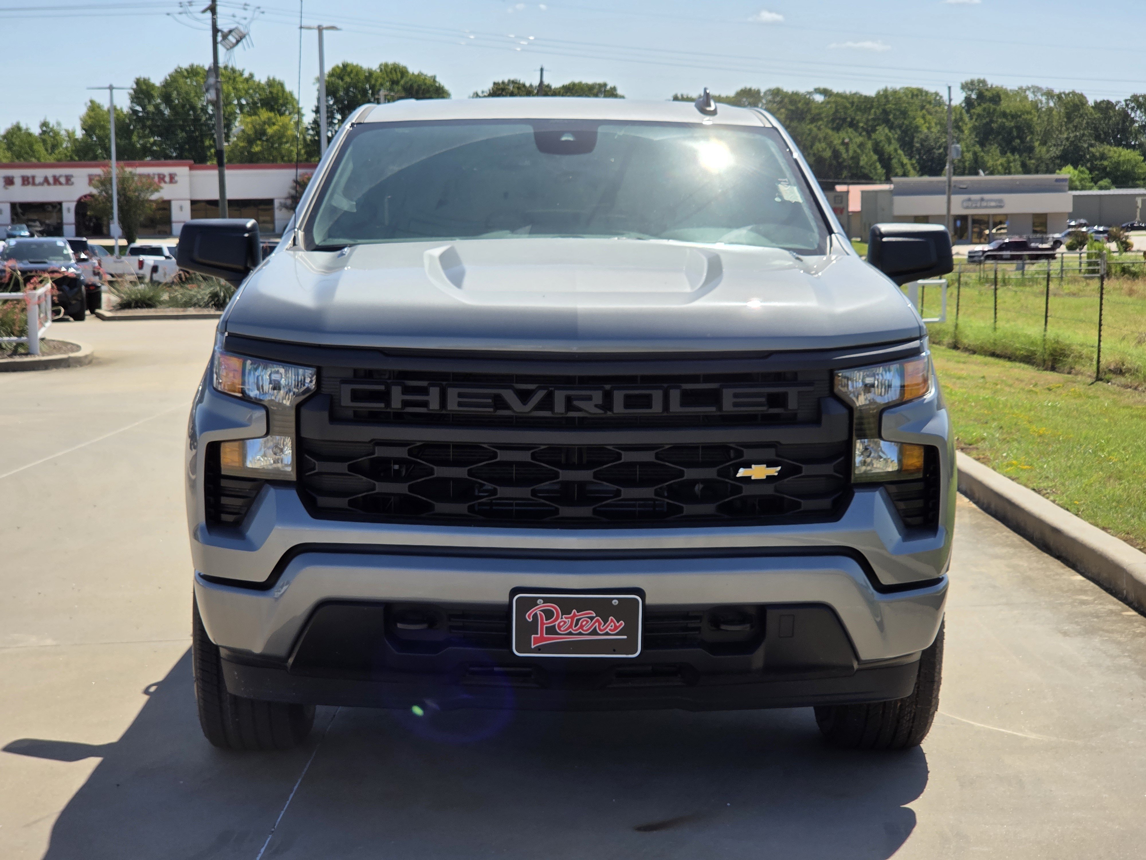 New 2026 Chevrolet Silverado 1500 Custom RWD image 2