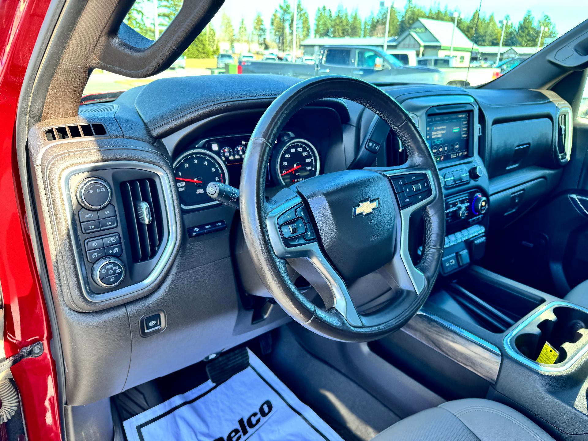 Used 2021 Chevrolet Silverado 1500 LTZ w/ LTZ Premium Package image 9
