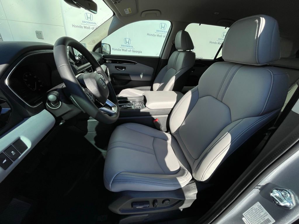 Used 2025 Honda Pilot EX-L image 25
