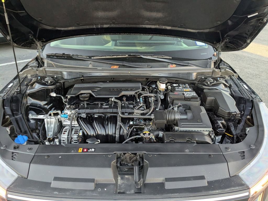 Used 2025 Kia K4 LXS image 28