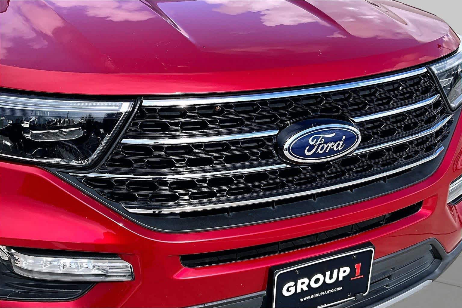 Used 2020 Ford Explorer XLT w/ Equipment Group 202A RWD image 28