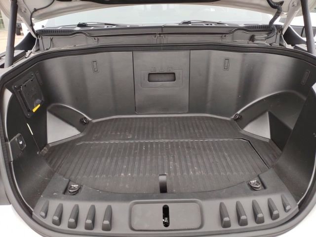 Used 2022 Ford F150 Lightning Platinum image 16