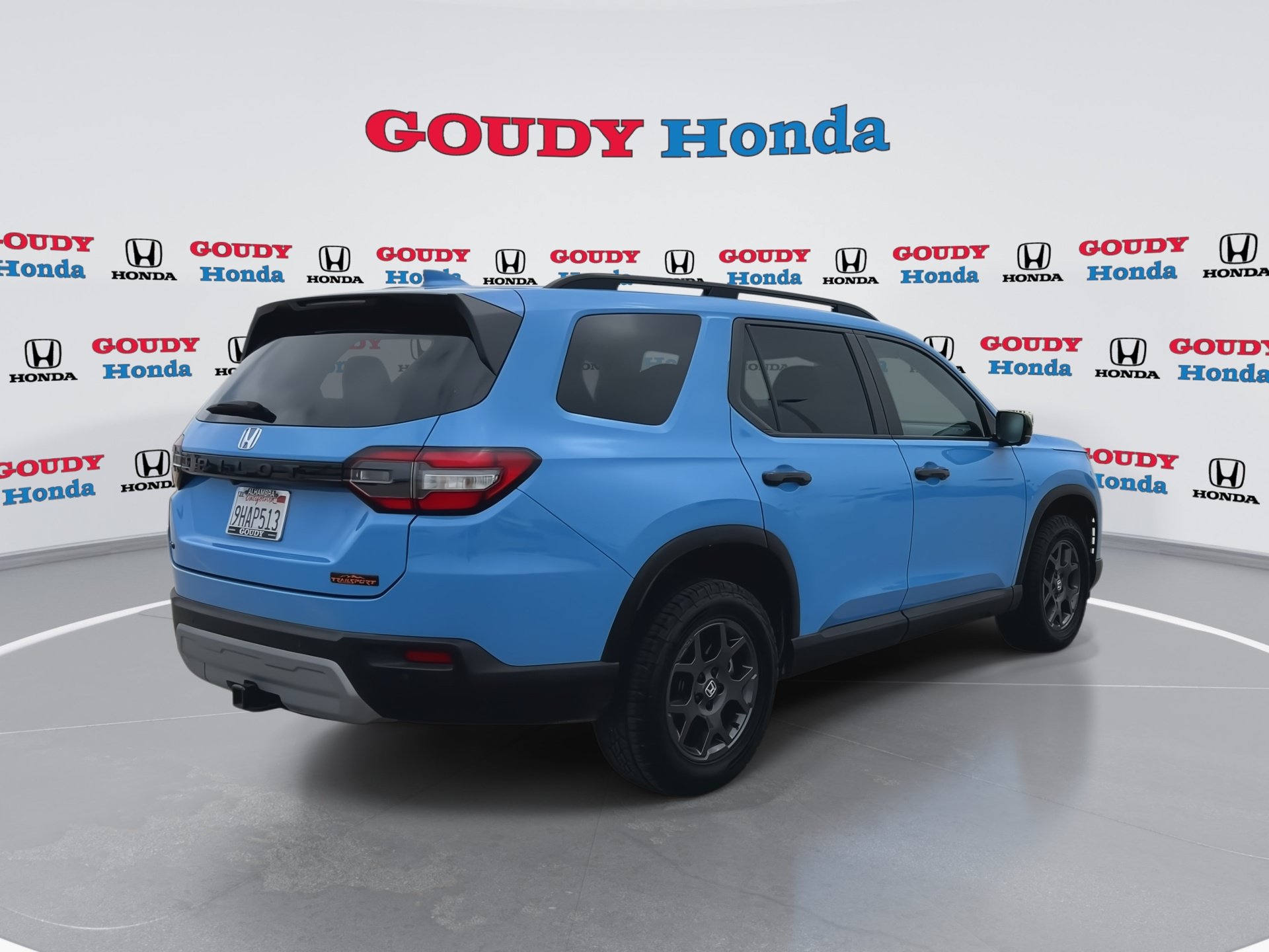 Certified 2023 Honda Pilot TrailSport image 8