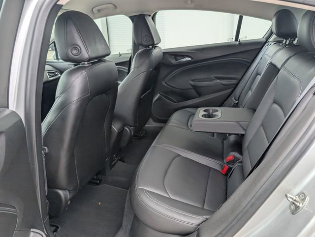 Used 2018 Chevrolet Cruze Premier image 13