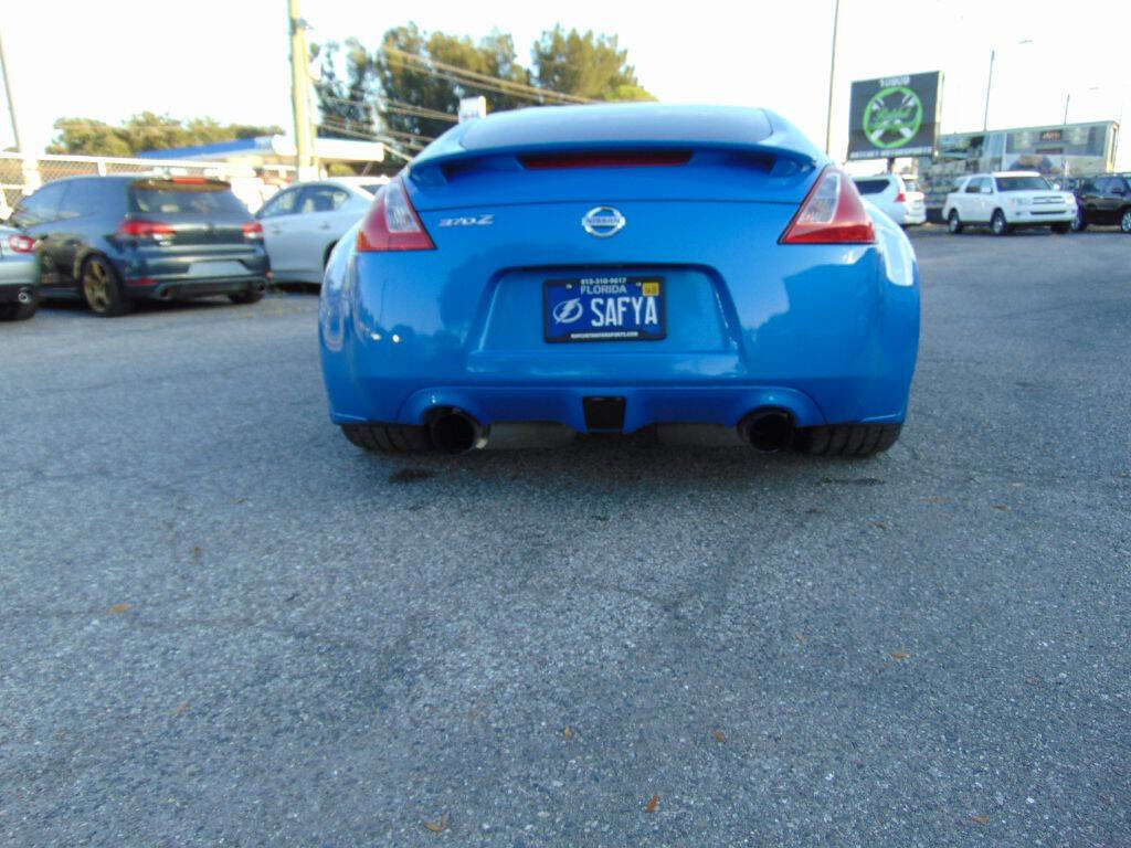 Used 2010 Nissan 370Z Touring w/ Aerodynamics Pkg image 11