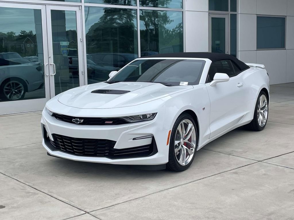 Used 2024 Chevrolet Camaro SS RWD image 1