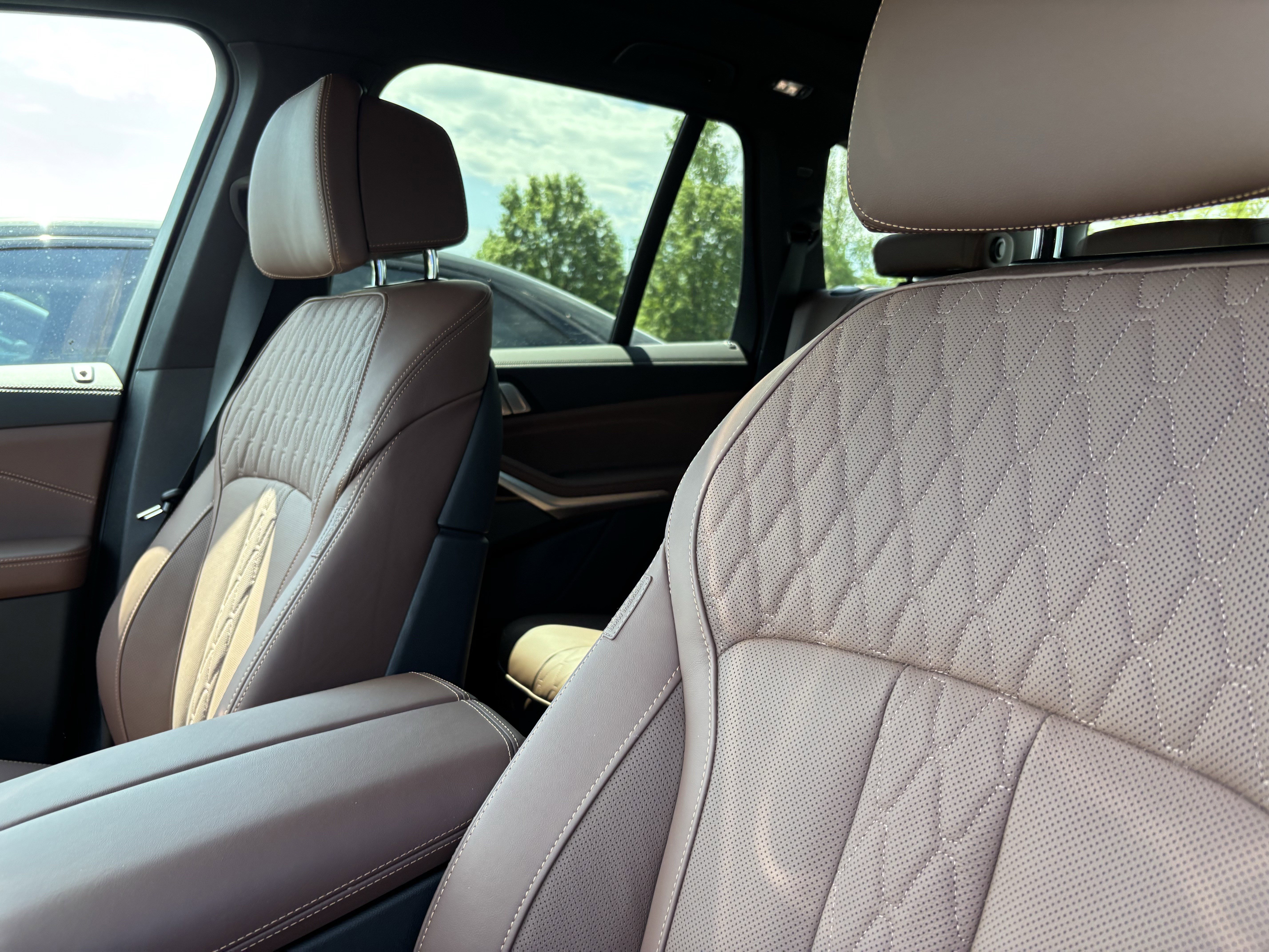 Certified 2026 BMW X5 xDrive40i w/ M Sport Package image 17