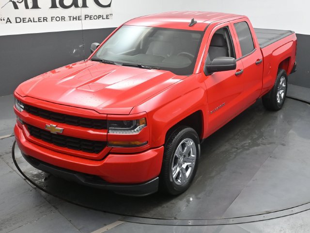 Used 2019 Chevrolet Silverado 1500 Custom w/ Custom Convenience Package AWD/4WD image 49