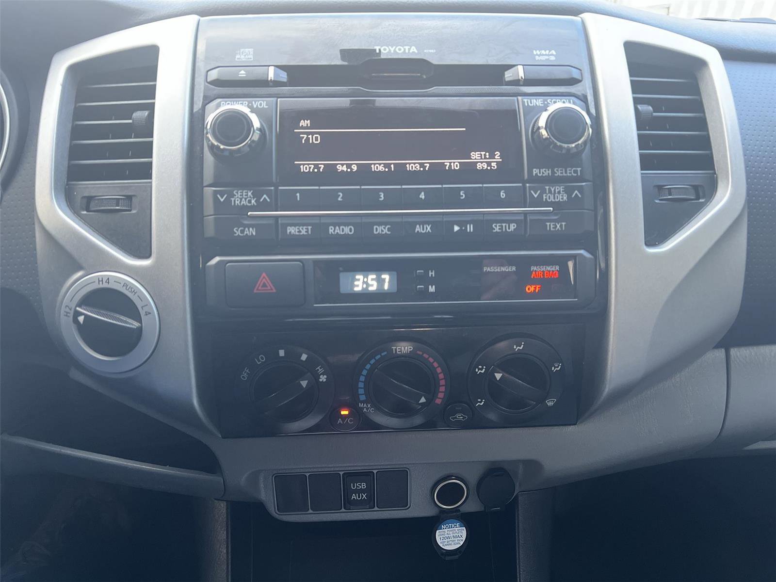 Used 2012 Toyota Tacoma 4x4 Double Cab image 17