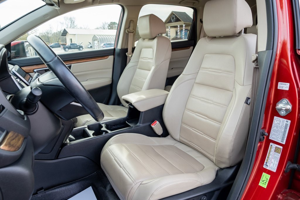 Used 2018 Honda CR-V Touring image 6