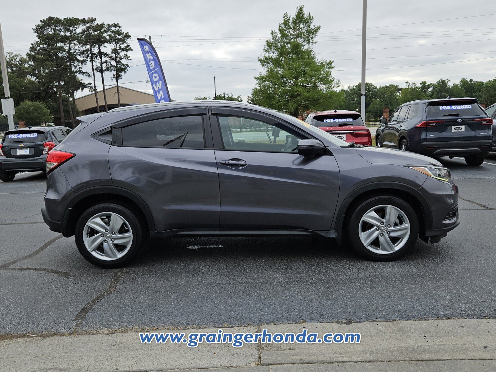 Used 2019 Honda HR-V EX image 6