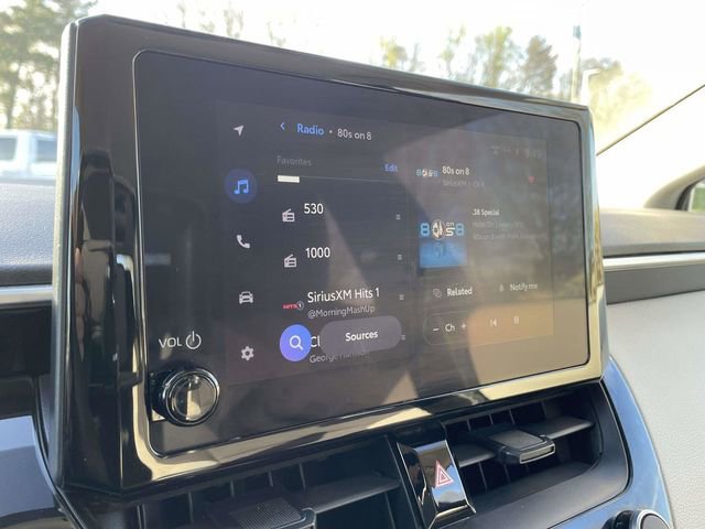 Used 2024 Toyota Corolla LE image 27