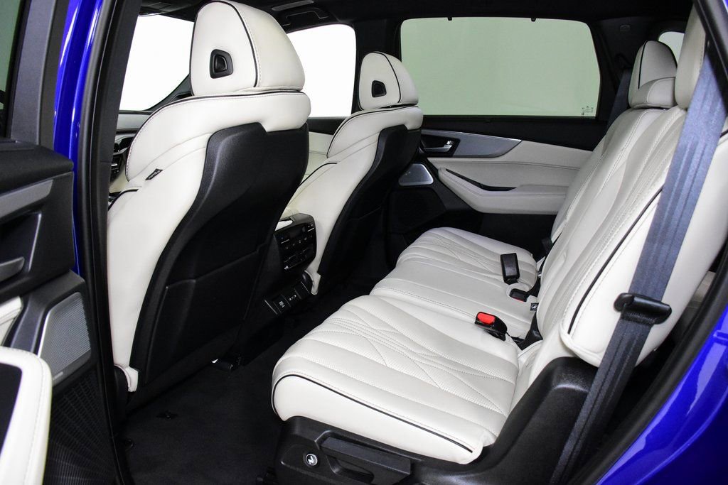 Used 2025 Acura MDX A-Spec AWD/4WD image 28
