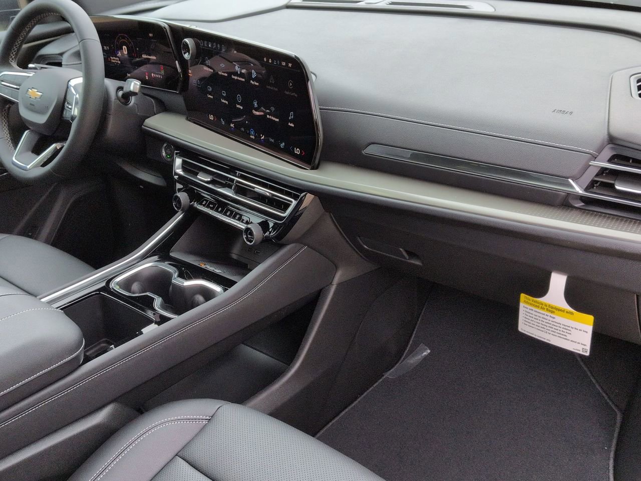 New 2026 Chevrolet Traverse LT w/ Sun and Wheel Package image 27