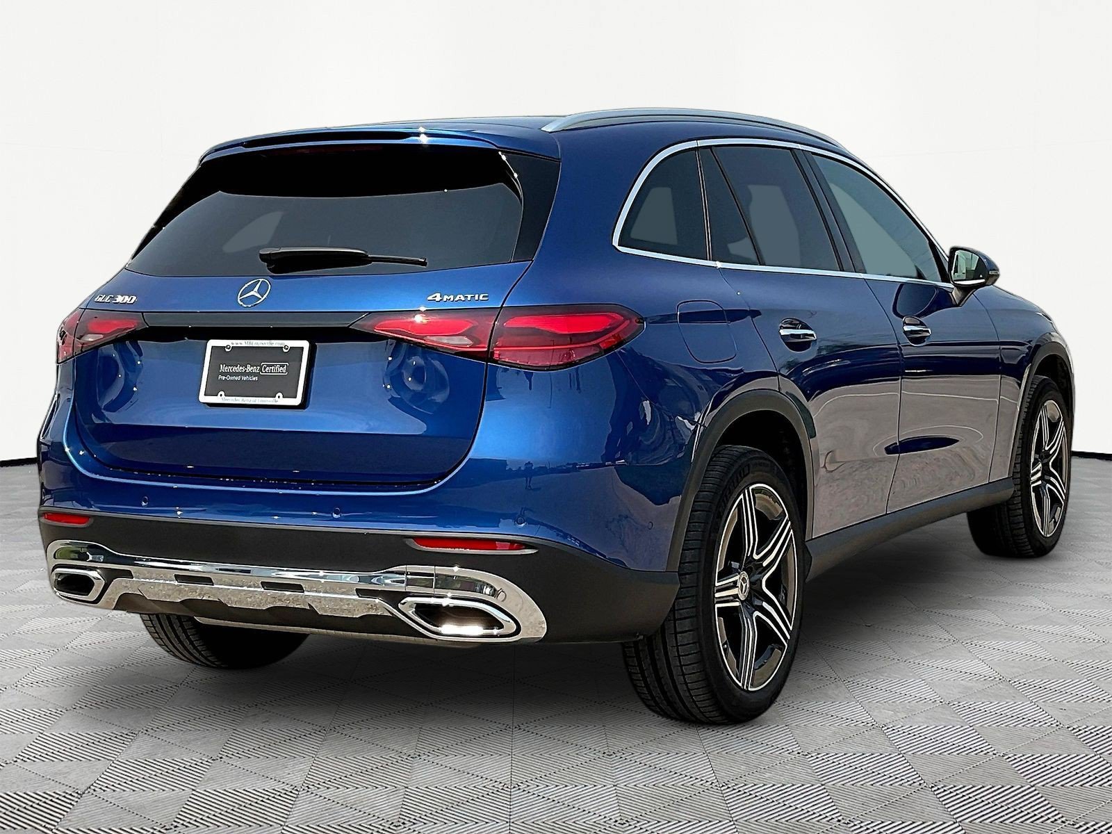 Certified 2026 Mercedes-Benz GLC 300 4MATIC image 6