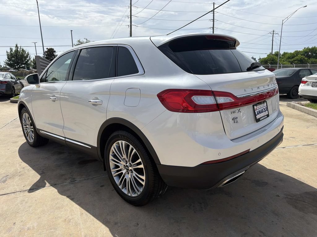 Used 2018 Lincoln MKX Reserve FWD image 5