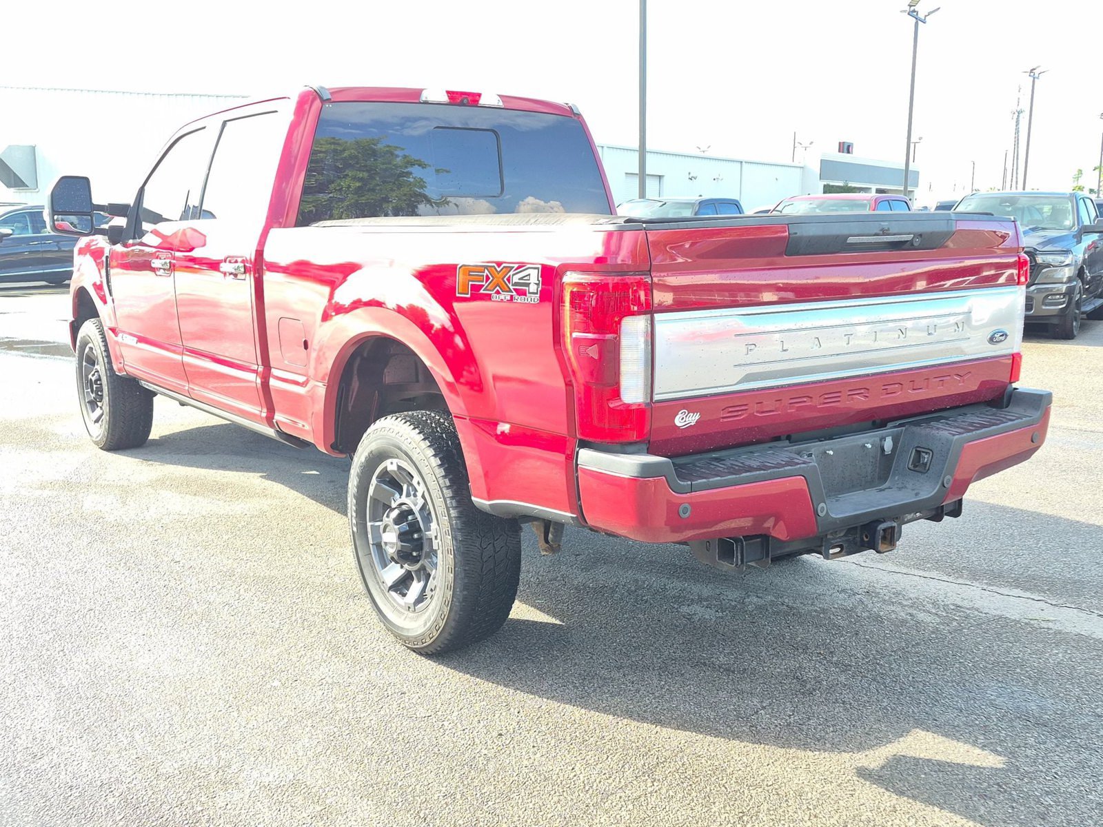 Used 2019 Ford F250 Platinum w/ Platinum Ultimate Package AWD/4WD image 8