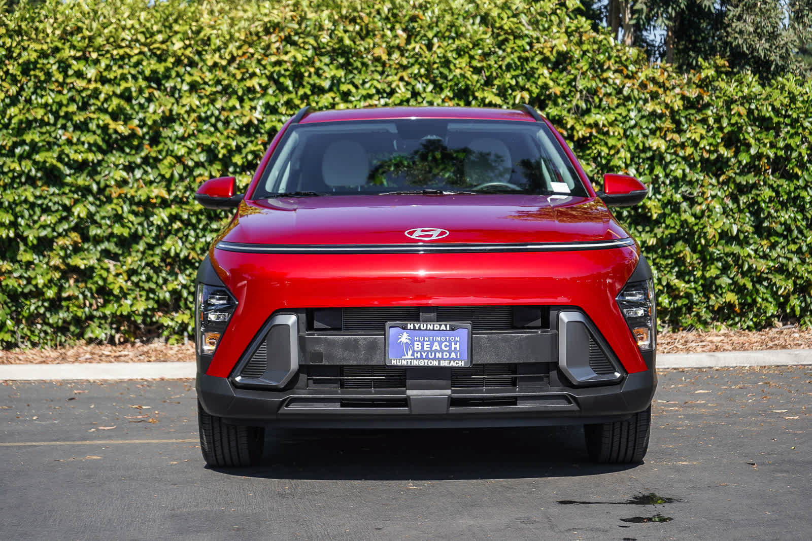 Used 2024 Hyundai Kona SEL w/ Convenience Package AWD/4WD image 2