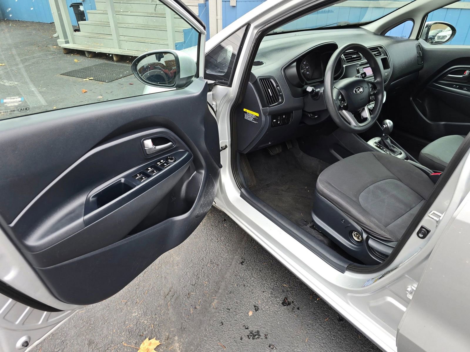 Used 2015 Kia Rio LX w/ Power Package image 19