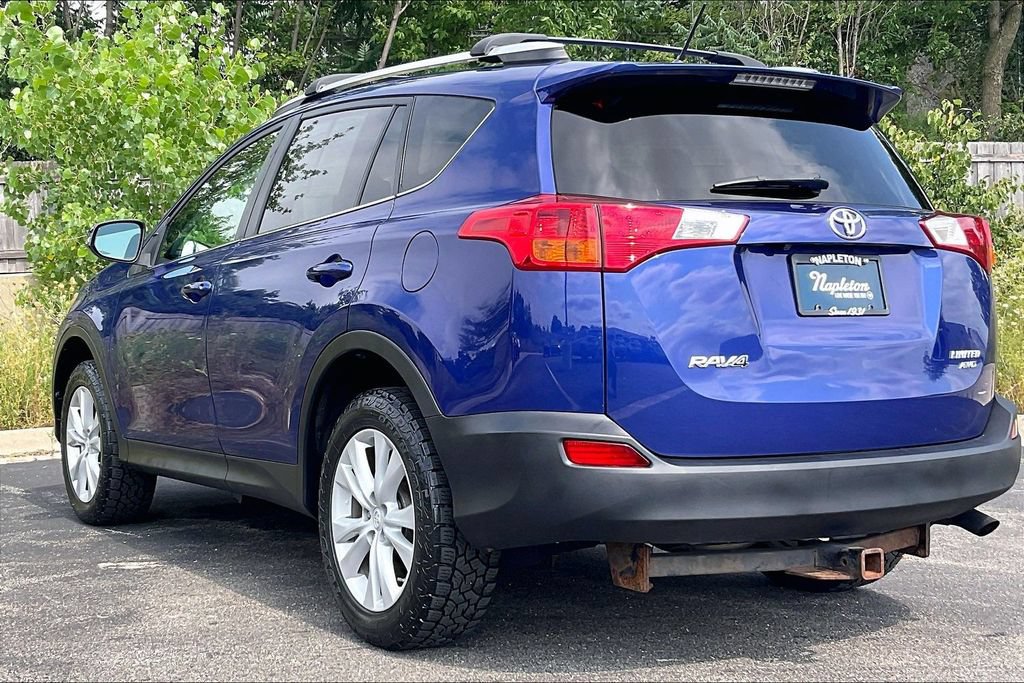 Used 2015 Toyota RAV4 Limited AWD/4WD image 11